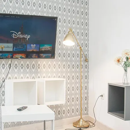 Charming In The Center - 10m Walk Isla Magica Apartamento
